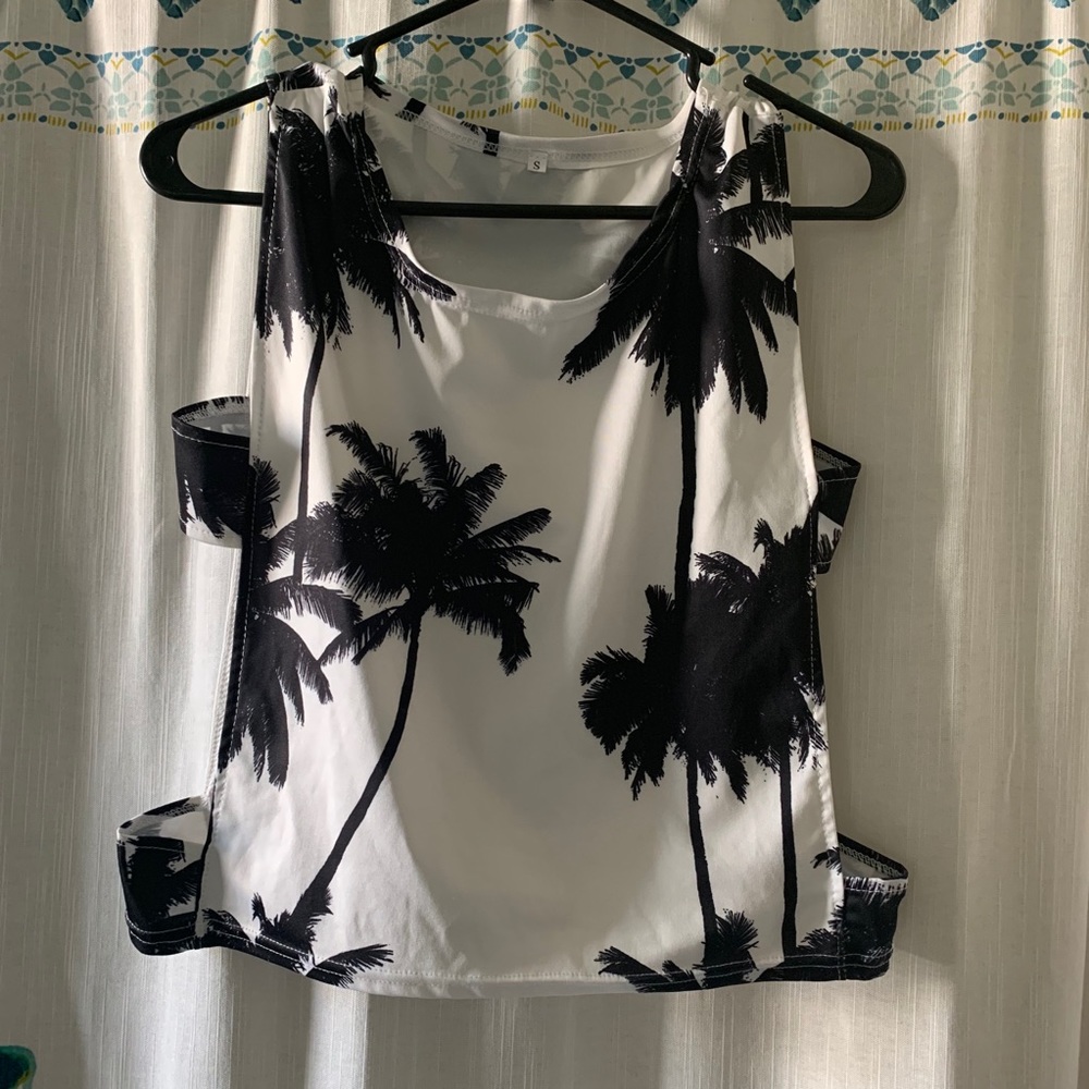 Summer Tank - Picture 3 of 4